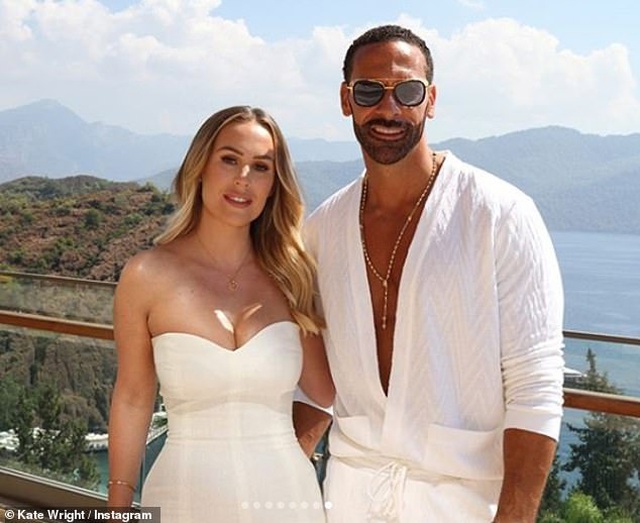 Kate Wrigh cưới danh thủ bóng đá Rio Ferdinand - 3