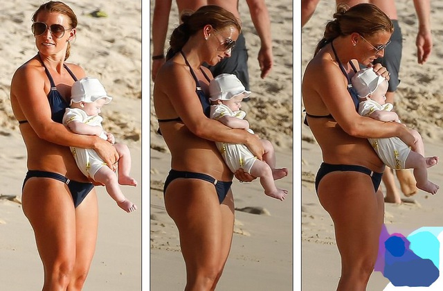  Coleen Rooney bế con trai thứ 4 Cass ra tắm nắng 