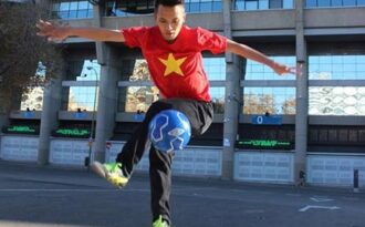 Chàng trai Việt vinh dự được giao lưu với đội bóng Real Madrid