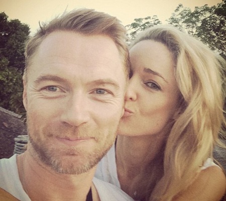 Ronan Keating đã ngỏ lời cầu hôn bạn gái 3 năm -