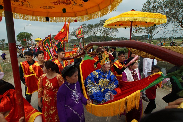  Tiếp sau là quan Tán Lý. 