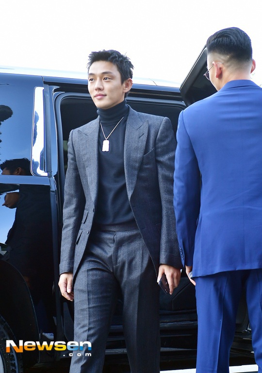  Yoo Ah In 