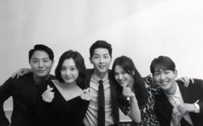 Hé lộ về tiệc đính hôn của Song Hye Kyo và Song Joong Ki