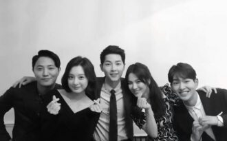 Hé lộ về tiệc đính hôn của Song Hye Kyo và Song Joong Ki