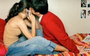 Tranh cãi gay gắt giữa GS Lân Dũng và các bạn trẻ về sống thử