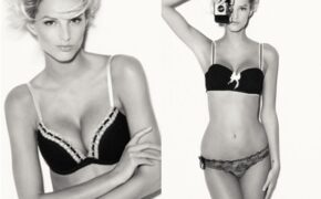 Siêu mẫu tóc vàng khoe dáng với nội y