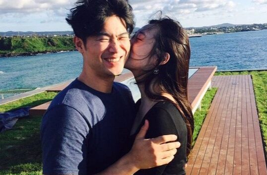 Bạn trai cũ nói với Sulli: “Anh nhớ em rất nhiều”