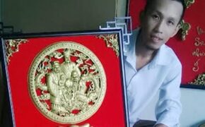 Chàng trai khởi nghiệp bằng dòng lịch phù điêu