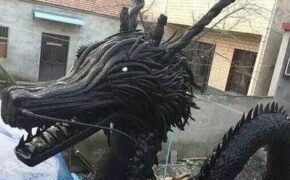 Chàng trai biến những chiếc lốp xe cũ kỹ thành món đồ đáng giá tiền tỷ