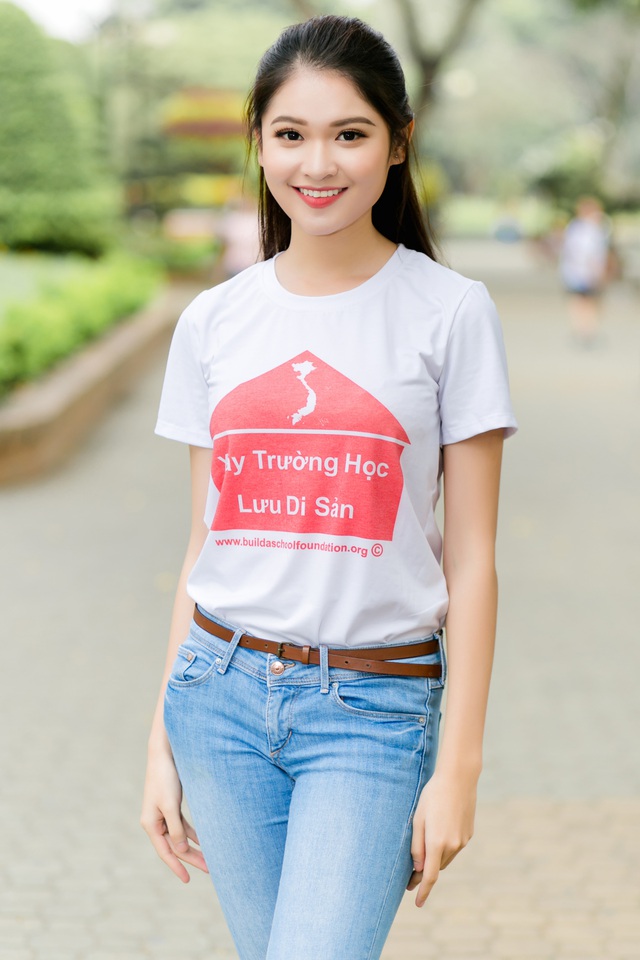 Từ trước đến nay, việc học đối với Thuỳ Dung luôn là ưu tiên hàng đầu bởi Á hậu nhận thức được rằng giáo dục đóng vai nền tảng quan trọng của mỗi con người.