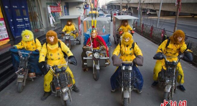 Khi “Tôn Ngộ Không” làm “người vận chuyển” dịp Tết