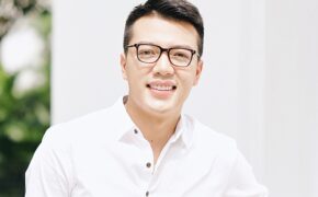 Bác sĩ “hot boy” cao 1m82, đẹp trai như người mẫu