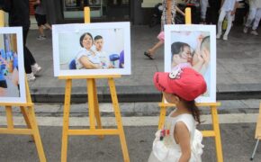 Hà Nội: Triển lãm ảnh về trẻ khuyết tật