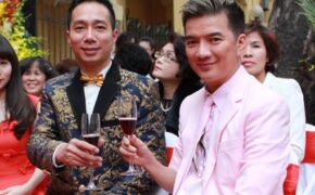 NTK Đỗ Trịnh Hoài Nam mặc áo “dát vàng” dự sự kiện