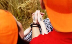 Nở rộ trào lưu xăm kết nối