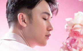 Ca sĩ Dương Triệu Vũ đón Tết dương lịch bên người yêu