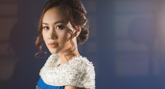 Hà Thúy Anh thử sức với dòng nhạc Bolero