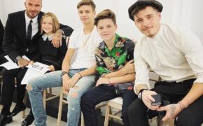 Cả gia đình tới cổ vũ show diễn của Victoria Beckham