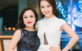 Á hậu Thụy Vân quyến rũ bên BTV Hoài Anh