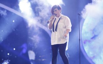 Vân Quỳnh chia tay “Thần tượng âm nhạc” đầy tiếc nuối