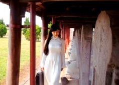 Clip tuyệt đẹp của bạn trẻ về di tích Văn Miếu Huế bị lãng quên