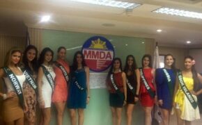 Á hậu Hoàng Anh nhập cuộc cùng thí sinh Hoa hậu trái đất