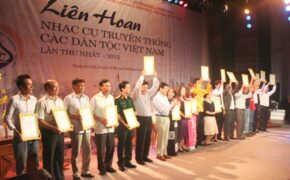 Bế mạc Liên hoan nhạc cụ truyền thống các dân tộc Việt Nam lần I