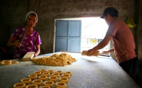 Làng bánh in truyền thống An Lạc nhộn nhịp vào vụ Tết