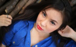 Trang Trana biến hóa trong tiết trời tháng 10 đỏng đảnh