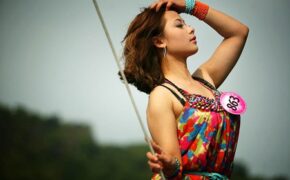 Ngắm “tiên nữ” rạng ngời giữa kỳ quan đá