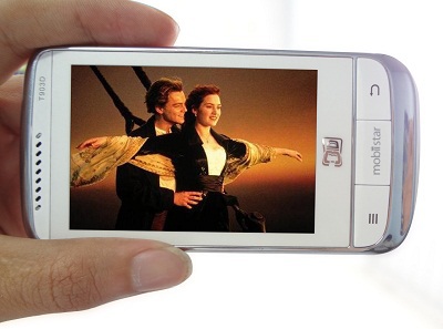 “Bay” trên tàu Titanic bằng điện thoại 3D của Mobiistar