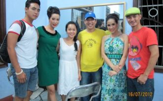 Xuân Bắc, Quang Thắng chúc mừng Hồng Vân