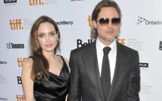 Brad Pitt: Hạnh phúc khi có Angelina Jolie ở bên