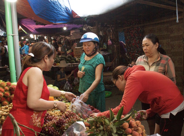 Đà Nẵng rộn ràng Tết Đoan Ngọ - 1