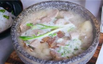 Xôn xao “phở chọc trời” giá 920 nghìn/bát chỉ dành cho đại gia tại Sài Gòn