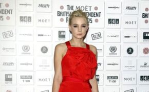 Người mặc đẹp nhất thế giới không thấy mình gợi cảm