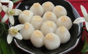 Tết Hàn thực 3/3 âm lịch: Vì sao phải cúng bánh trôi, bánh chay?