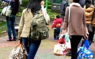 Tết đến SV trọ học lo lắng tìm chỗ gửi đồ