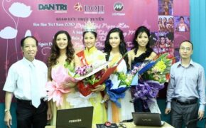 Giao lưu trực tuyến với 4 người đẹp HHVN 2010