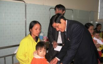 Tuổi trẻ xứ Thanh với bệnh nhi nghèo