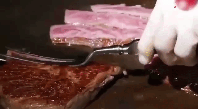 Xem cách chế biến món thịt bò đắt nhất thế giới