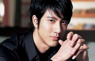 Vương Lực Hoành ghét tiêu hoang