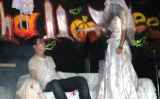 Cõi… rùng rợn của SV trường Kent