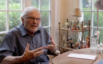 Nhà văn nổi tiếng nước Mỹ qua đời