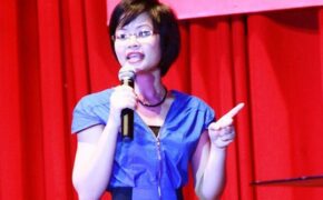 Nữ sinh Luật “lên án” các sao làm xấu tà áo dài