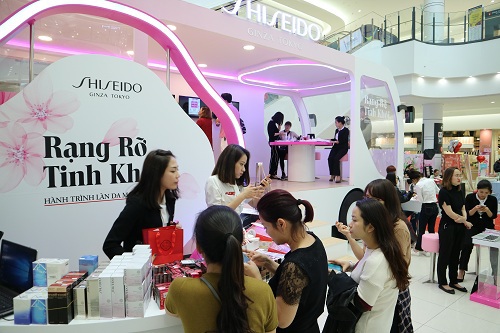 Sự kiện “Chuyến xe diệu kỳ” của Shiseido.