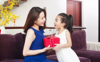 Lưu Hương Giang: “Sức khỏe là món quà năm mới tôi dành tặng con”