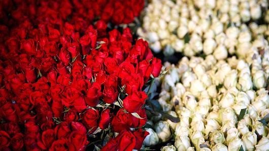 “Đấng mày râu” Hồng Kông “phóng tay” nhất châu Á cho ngày Valentine