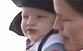 Người đẹp phim Bí danh lần đầu khoe “hoàng tử”