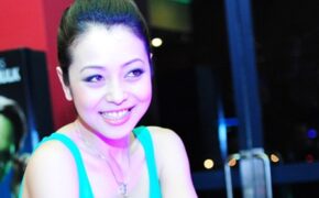 Hoa hậu Jennifer Phạm gợi cảm